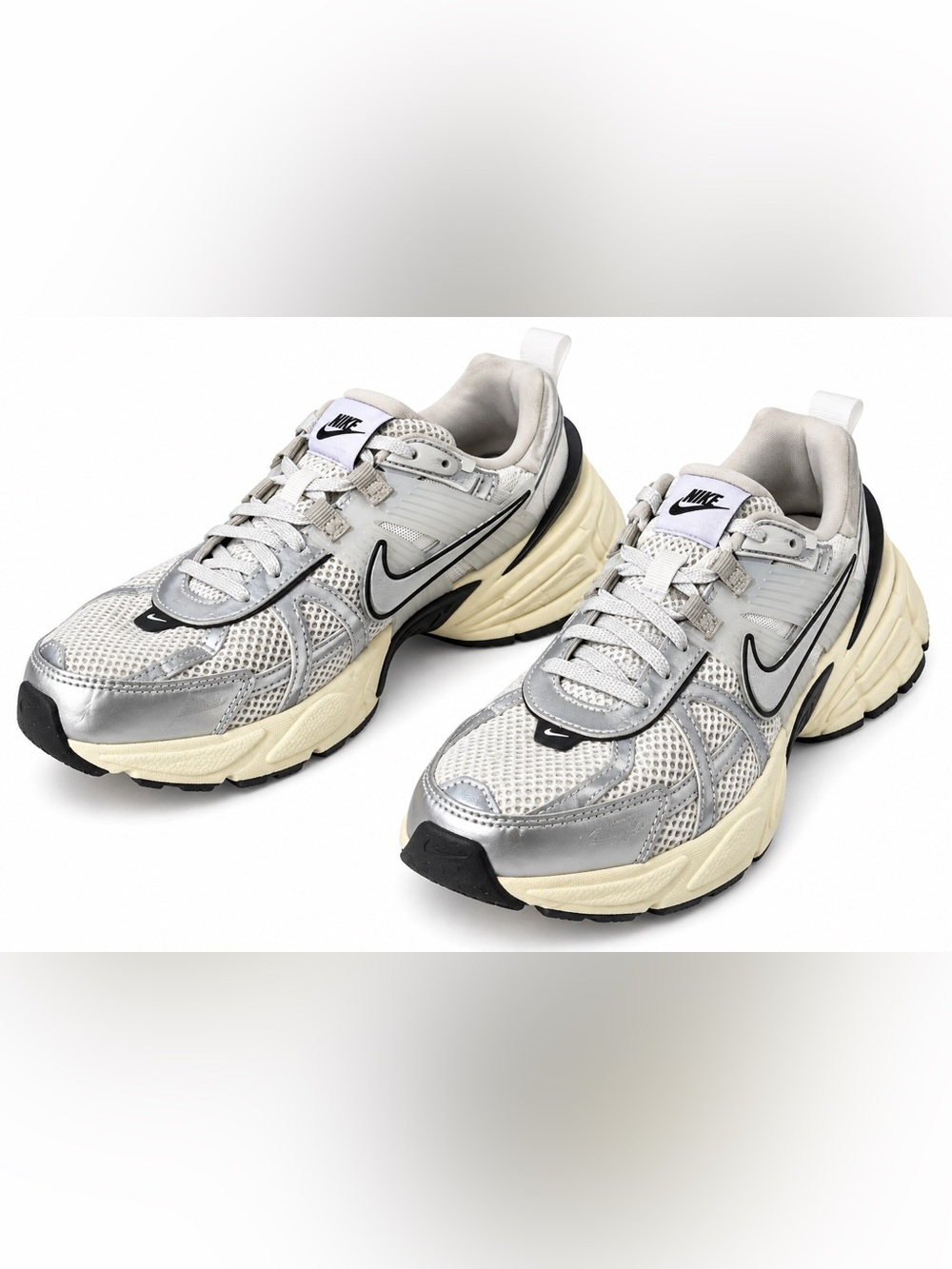 Nike Unisex Grey, Cream & Black Mesh Running Sneakers